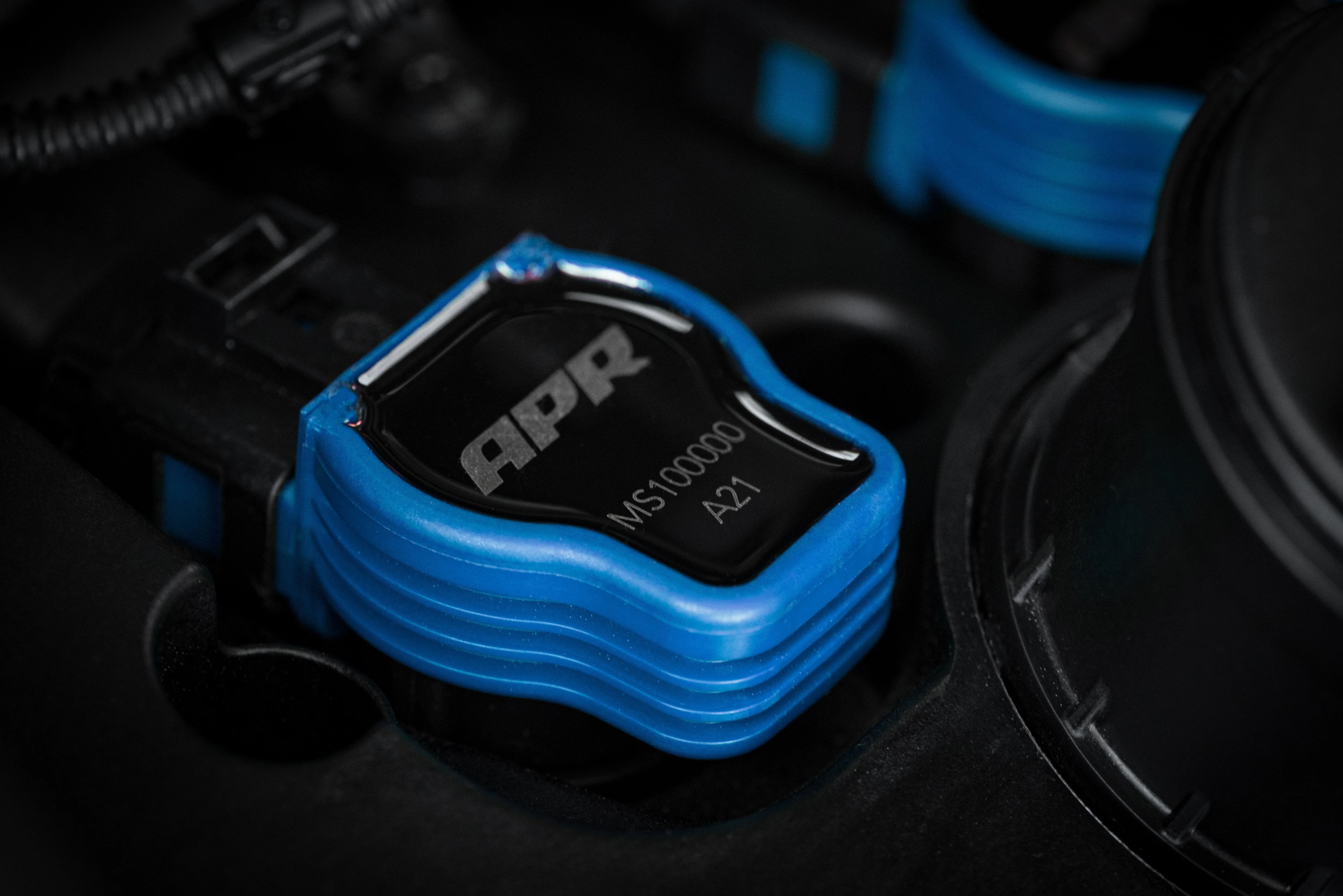 Ignition Coils (PQ35 Style) Blue for VW/Audi/Lamborghini/Porsche 2005-23 | #MS100210  | APR - Image 3