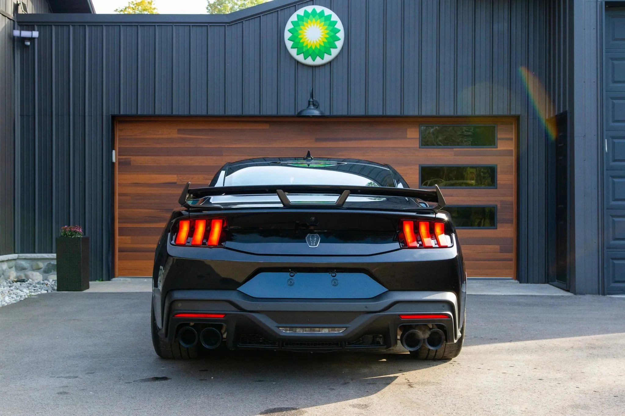Genuine Dark Horse Handling Pack Rear Spoiler with Gurney Flap for Mustang 2024+ | #M-16600-S65PPG | Ford Performance - Image 8