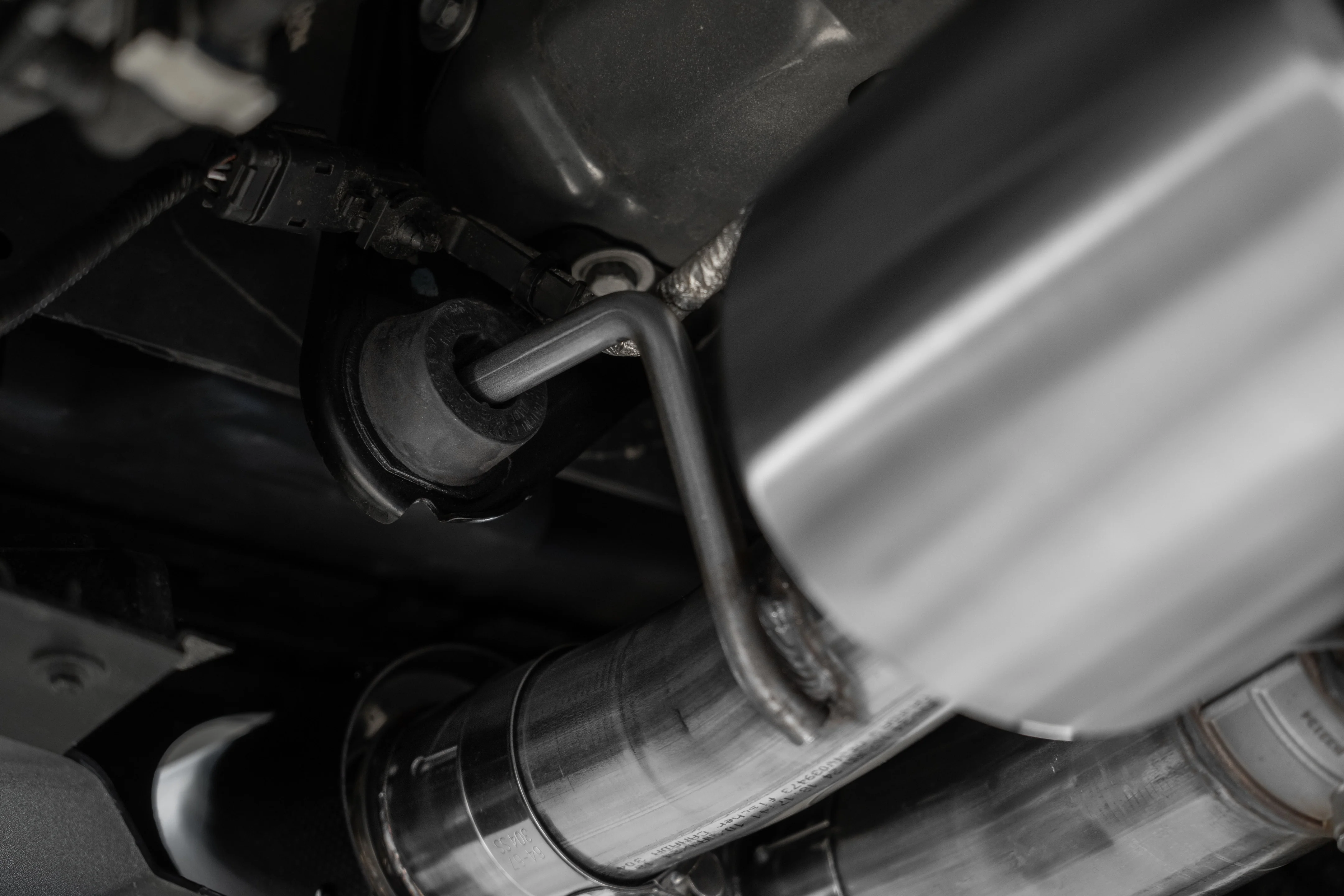 Armor Pro Active 3" Cat-Back Exhaust (Carbon Fibre Tips) for Mustang 5.0L GT 2024+ | #S72553CF | MBRP - Image 7
