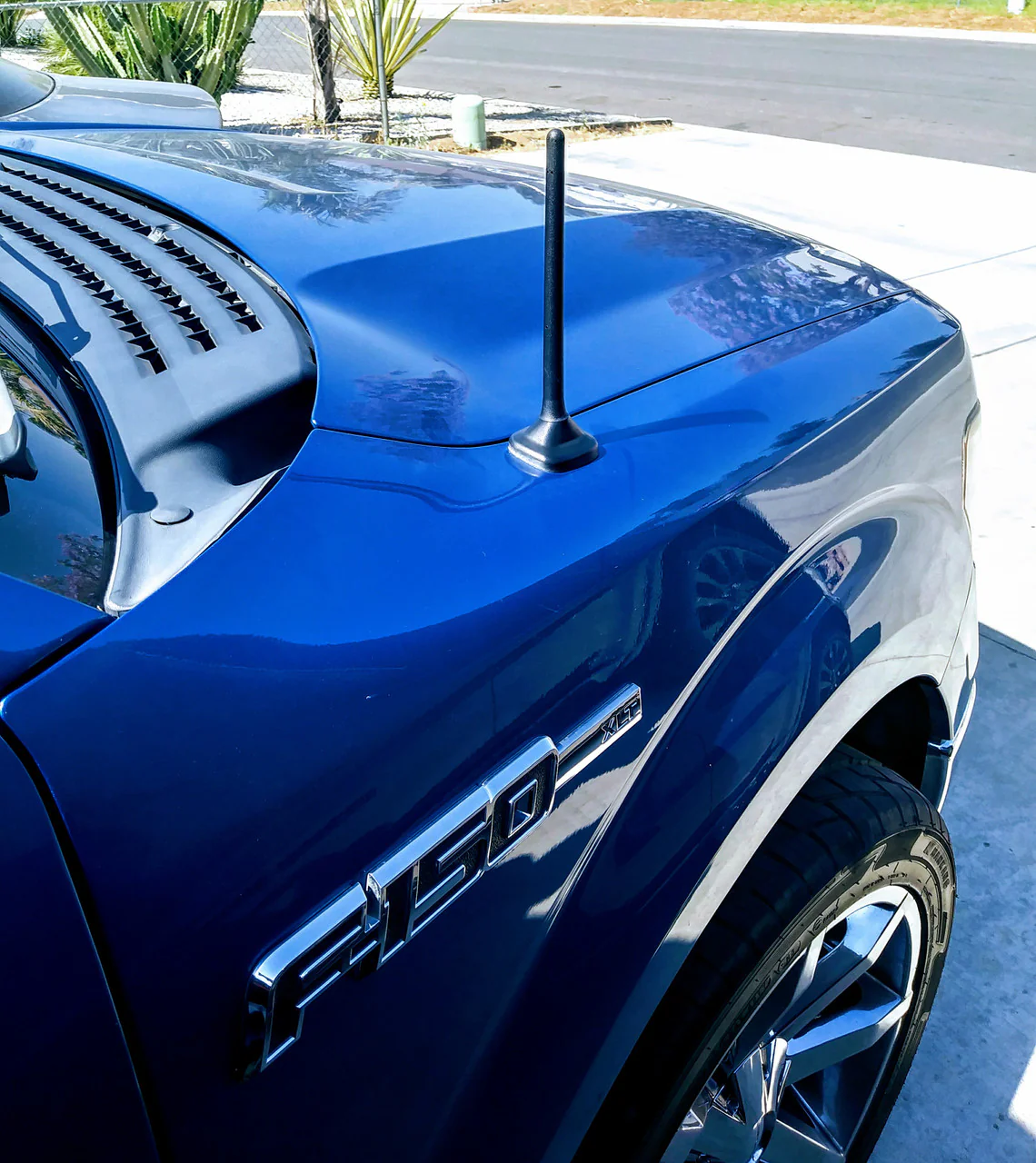 Short Antenna for F-150 / RAM 1500 2009-24 | #A010-FD2 | The Antenna Source - Image 3