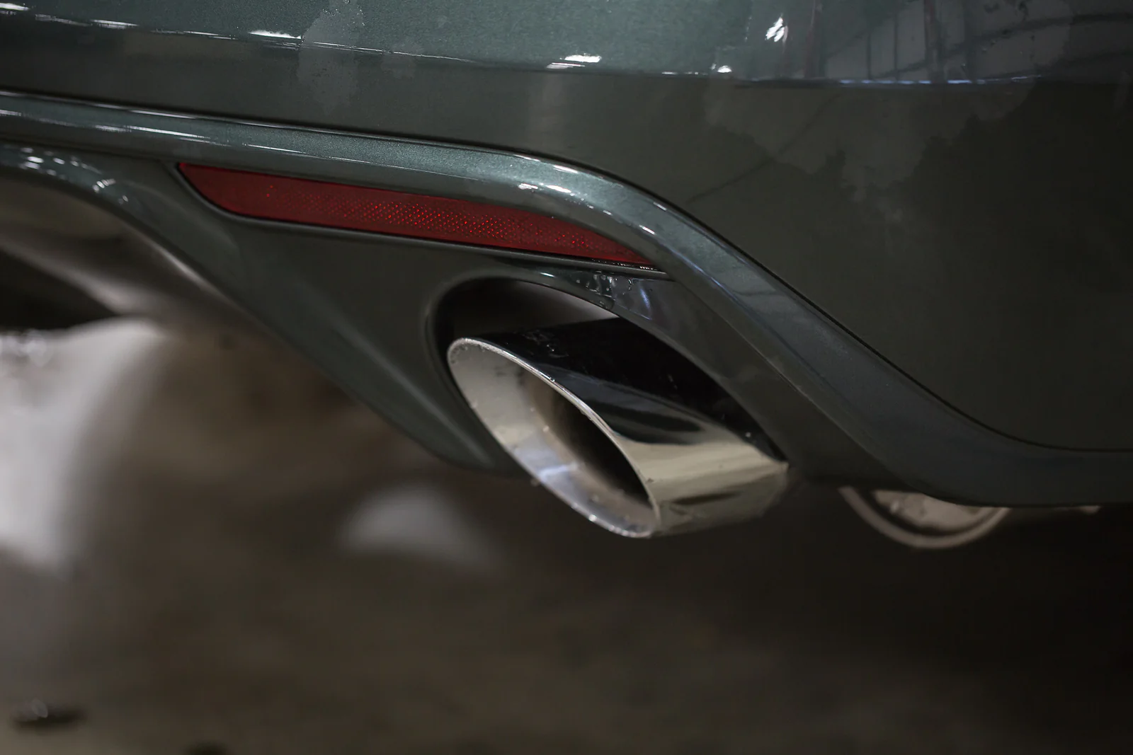 Axle-Back Exhaust (Chrome) for Mustang 5.0L GT 2015-17 | #421834 | Roush - Image 7