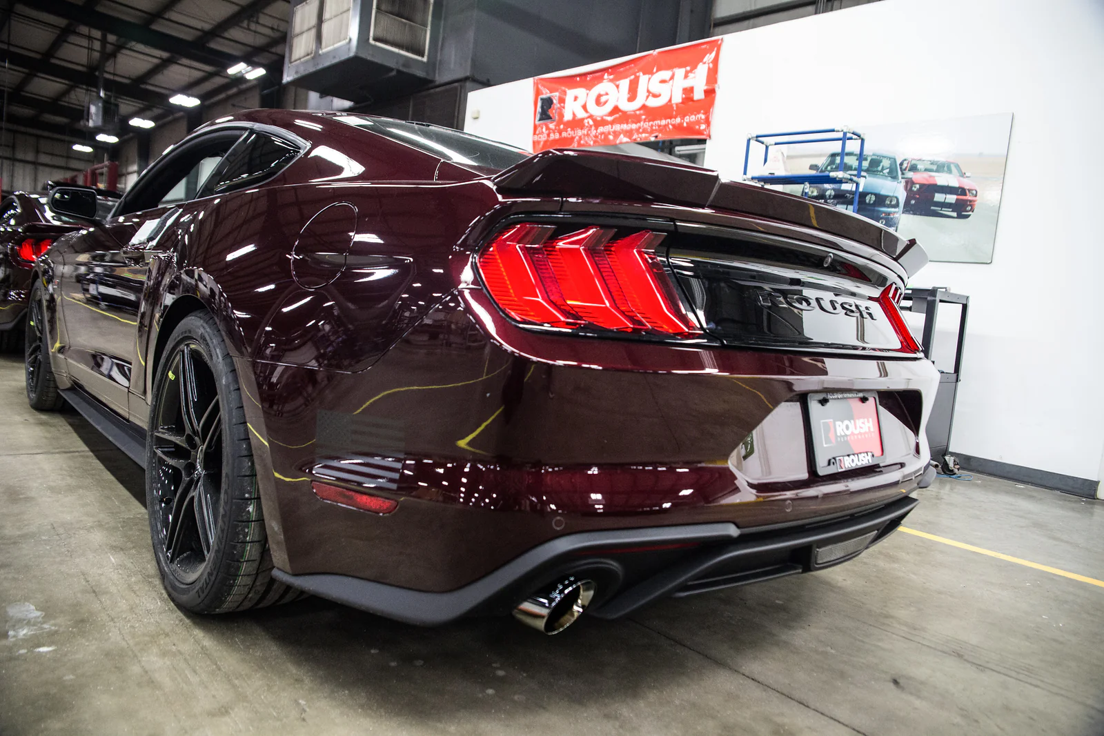 Rear Spoiler (Matte Black) for Ford Mustang 2015-23 | #422064 | Roush - Image 12