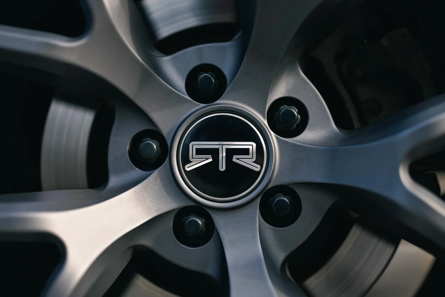 Tech 5 Wheel Kits (Set of 4 in Square/Staggered Combo) for Mustang 2005-23 & 2024+ | RTR - Image 18