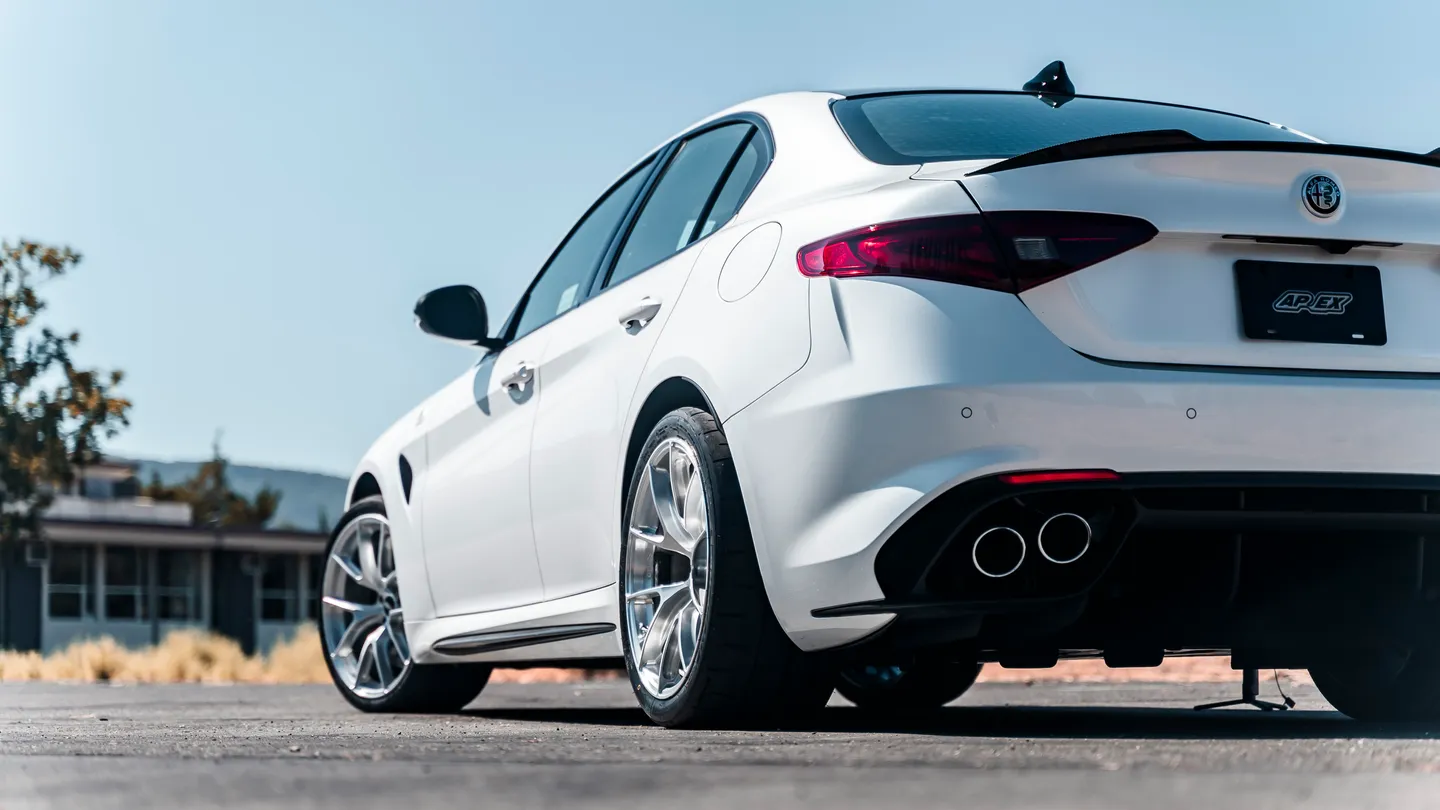 VS-5RS Forged 19" Wheel Set (Square/Staggered) for Alfa Romeo Giulia 2015+ | APEX - Image 6